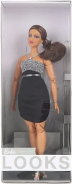 Mattel HBX95 - Barbie Signature Barbie Looks 12 - Curvy, Brünett Mit Pferdeschwanz