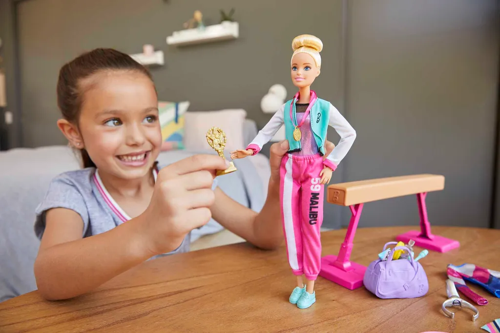 Barbie Turn-Spielset Mit Puppe 4 Barbie Turn-Spielset Mit Puppe – Bild 2