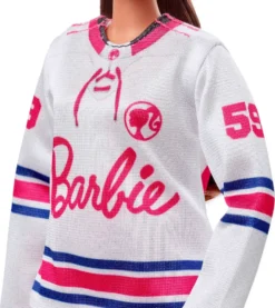 Barbie Wintersport Eishockeyspielerin-Puppe Brünett, Kurvige Form (30 Cm) Mit Hemd, Helm, Hockeyschläger, Puck & Trophäe, Für Kinder Ab 3 Jahren -Kinderspielzeug Rabatte 6534b27e3cc42688d18de869c266ace4