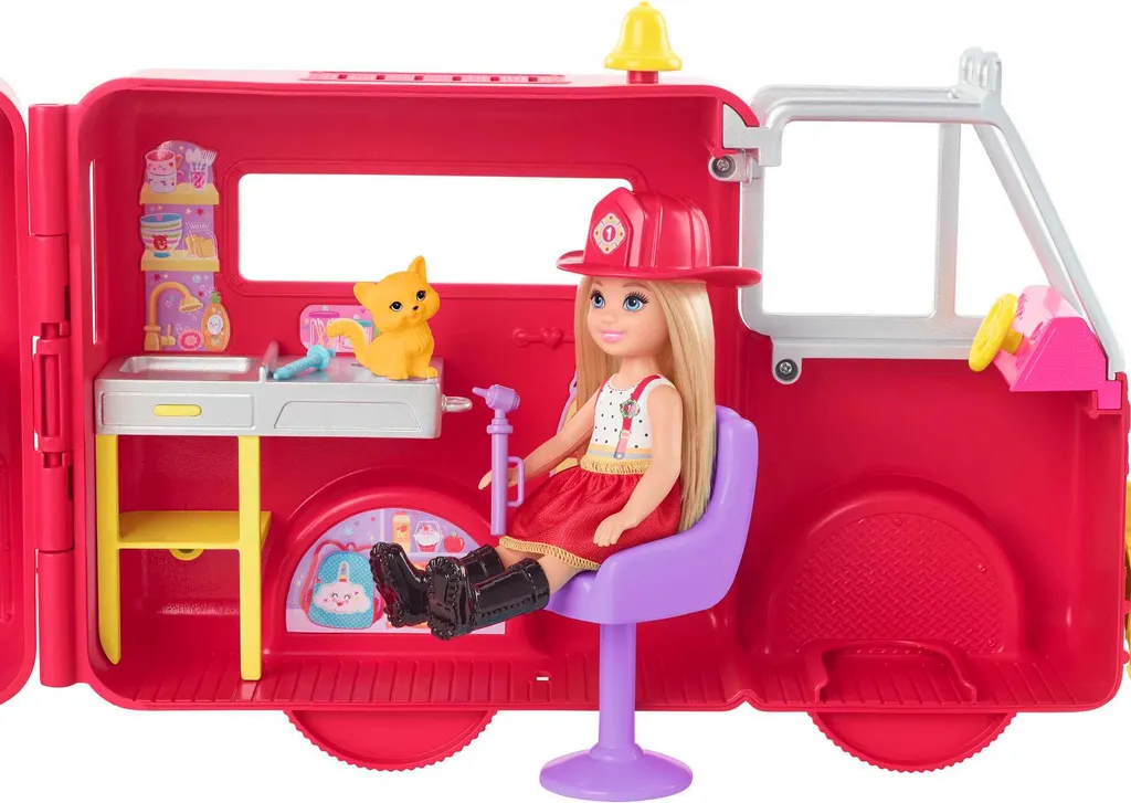 Barbie Chelsea Puppe (blond) Mit Feuerwehr Auto, Set Inkl. Zubehör 7 Barbie Chelsea Puppe (blond) Mit Feuerwehr Auto, Set Inkl. Zubehör – Bild 5