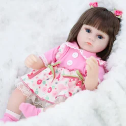 Elegant Realistische Reborn Babypuppen Silikon Vinyl Reborn Baby Mädchen Dolls Mit Lange Haare Kind Handgemacht Spielzeug 16'' -Kinderspielzeug Rabatte cd7ca5aa13ebd74e38c8fec43f64706d