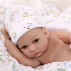 27cm Reborn Baby Lebensechte Babys Weich Silikon Baby Dolls Naturgetreue Niedlich Junge Puppe -Kinderspielzeug Rabatte ec43a6d248f6c3022a2ab9a5310ac64c