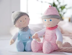 HABA Kuschelpuppe Pit, Schmusepuppe, Puppe, Stoffpuppe, Ab 0 Jahren, 305753 11 HABA Kuschelpuppe Pit, Schmusepuppe, Puppe, Stoffpuppe, Ab 0 Jahren, 305753 -Kinderspielzeug Rabatte fa3ea5250cd11194ba6359ff9071a404